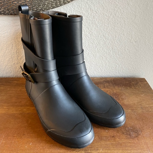 Burberry Black Mid Calf Buckle Rubber Rain Boots/Booties Women's Size 36 - Picture 3 of 7